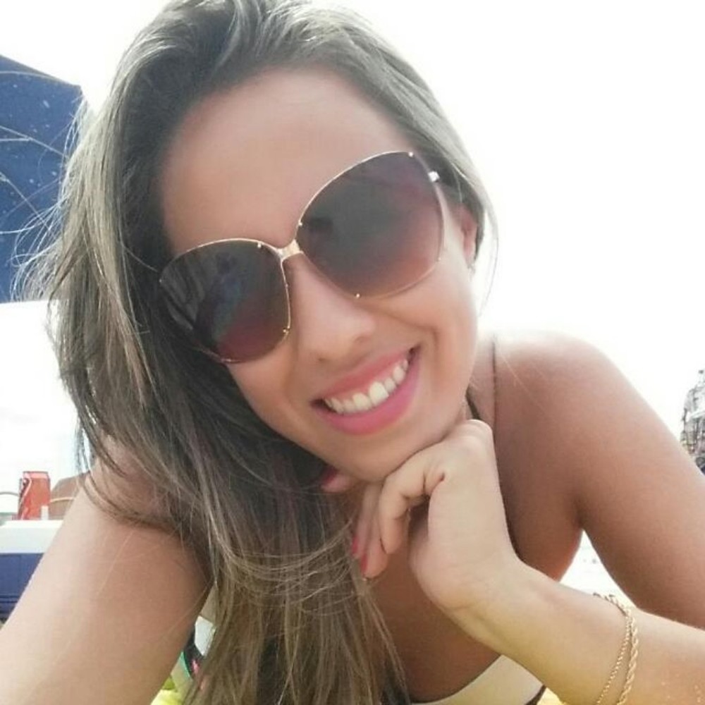 Meet your Posher, Mayara